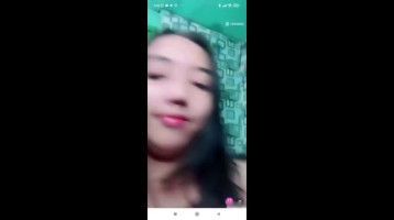 Lockroom SiCantik Voomyon Seksi Remas Susu Mungil