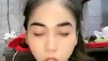 Premium Bokep Indo Live Belahan Toket Mulus Kak Coryna