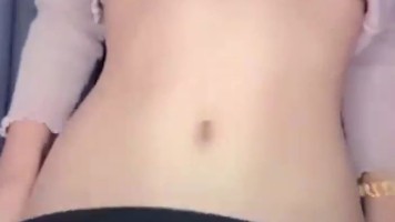 Little Woman Ebot Nungging Live IG