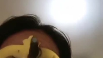 Diana Colmek Lupa Pake Topeng